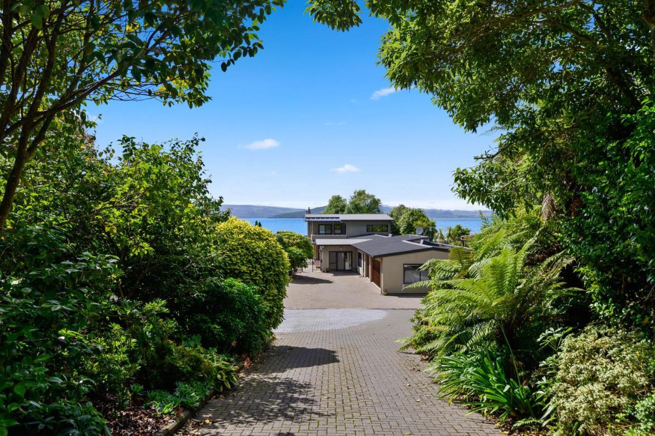 Tranquility Lakefront Rotorua Exterior foto