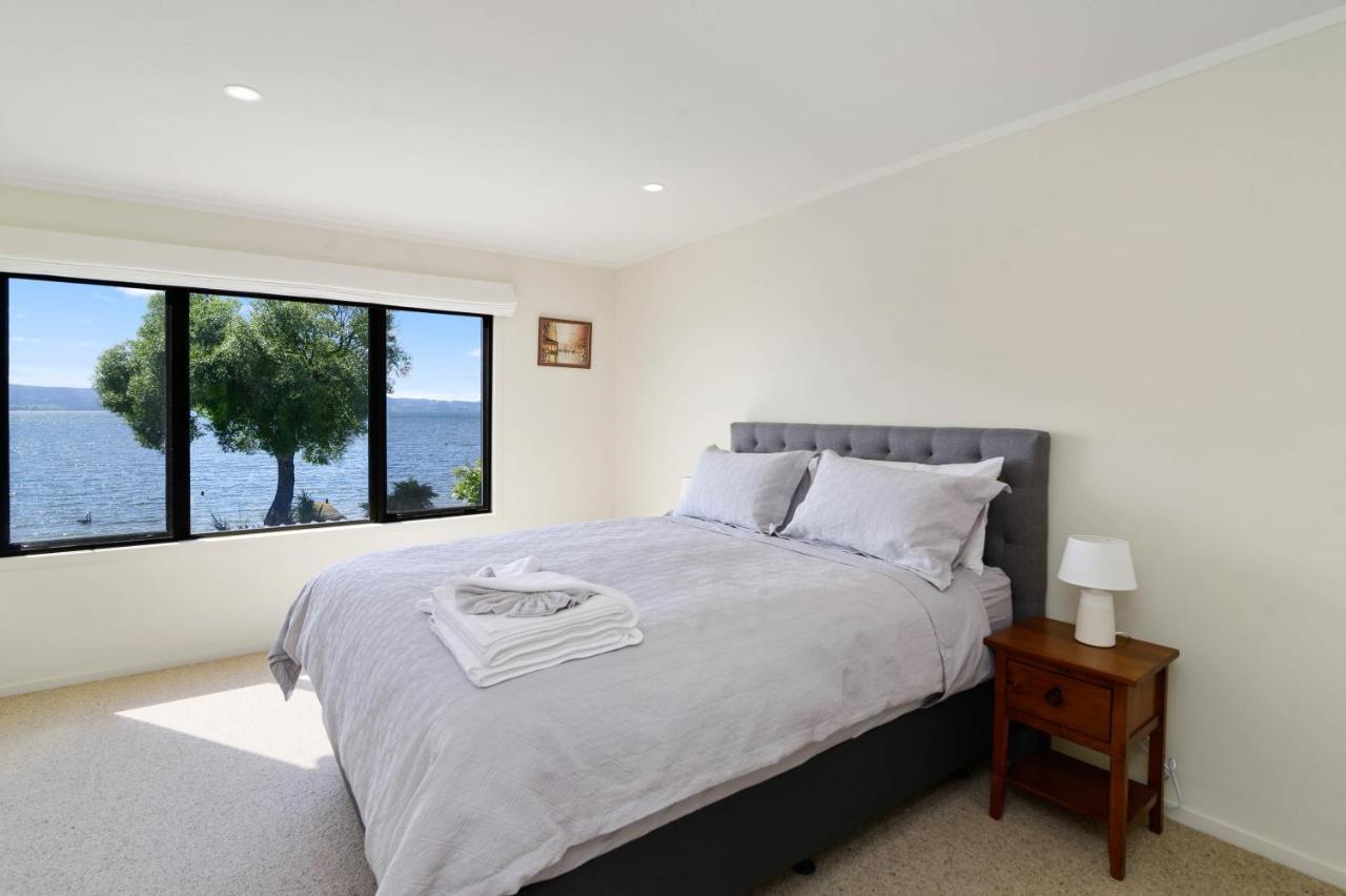 Tranquility Lakefront Rotorua Exterior foto