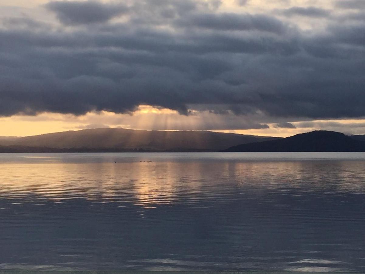 Tranquility Lakefront Rotorua Exterior foto